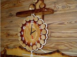 مدل ساعتهای دیواری فانتزی با استفاده از چوب